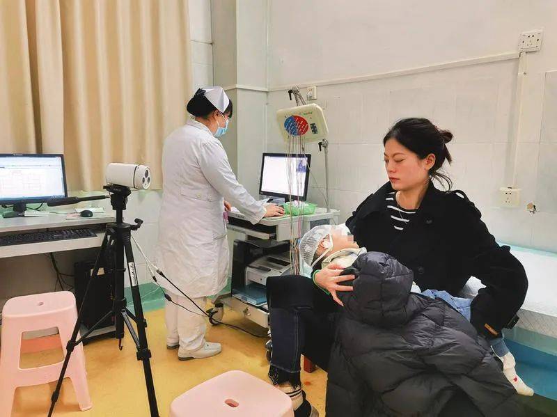 详细阅读:怒江最新妇幼保健院24小时免费咨询方法分析(最方便真实的怒江厦门妇幼保健院24小时免费咨询方法) 怒江最新妇幼保健院24小时免费咨询方法分析(最方便真实的怒江厦门妇幼保健院24小时免费咨询方法)